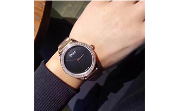 如何辨別迪奧手表的真?zhèn)危? /> </a> </div>
              <h4><a href=